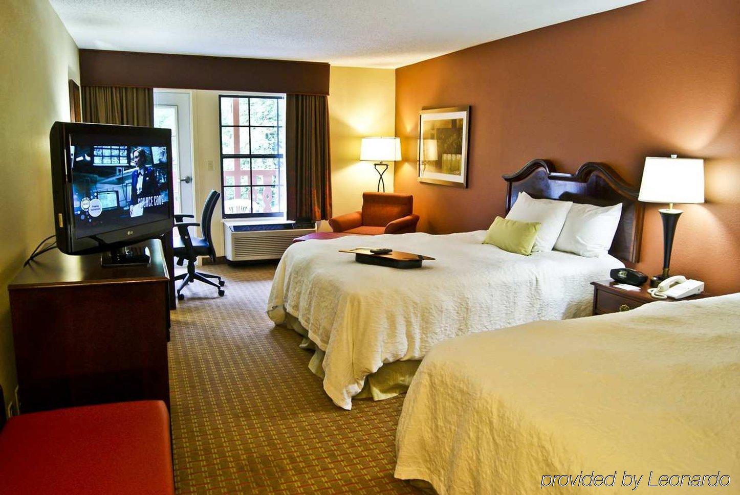 Hampton Inn Helen Quarto foto